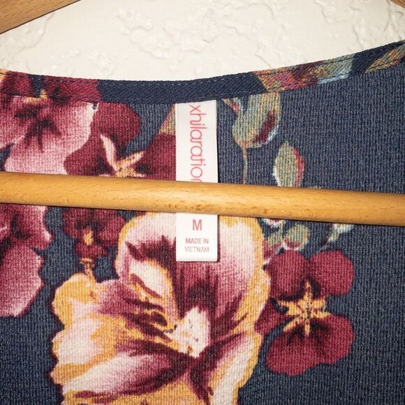 NWOT Xhilaration Empire Waist Floral Tie Front Size Medium - Picture 5 of 9